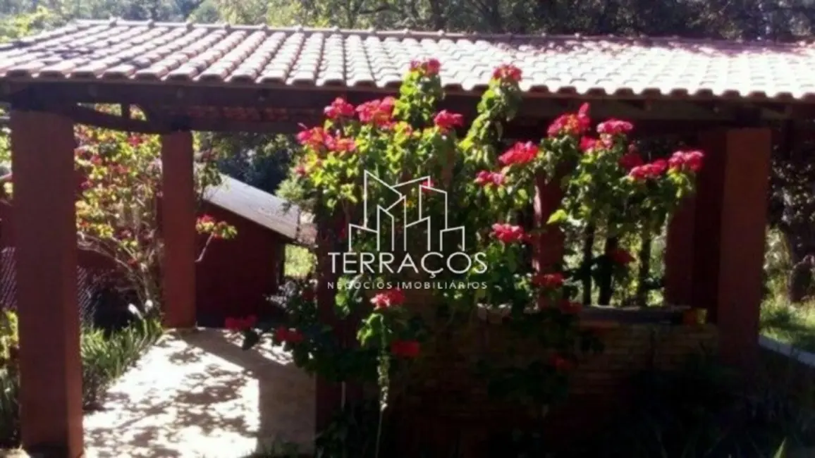 Chácara com 2 quartos à venda, 250m2 em Pau Arcado, Campo Limpo Paulista - SP - imagem 6 Foto 6 de Chácara com 2 quartos à venda, 250m2 em Pau Arcado, Campo Limpo Paulista - SP