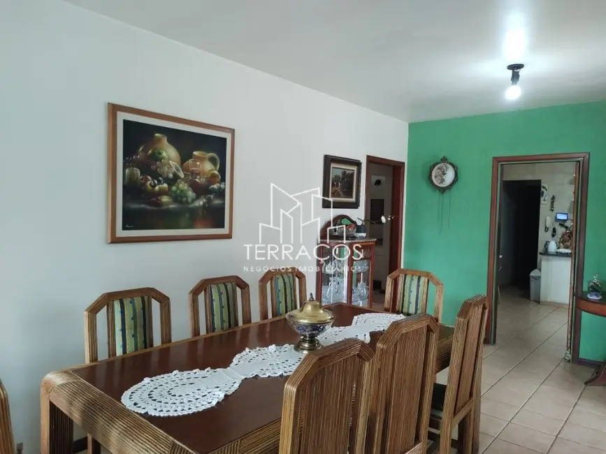 Casa com 4 quartos à venda e para alugar, 546m2 em Engordadouro, Jundiai - SP - imagem 8 Foto 8 de Casa com 4 quartos à venda e para alugar, 546m2 em Engordadouro, Jundiai - SP