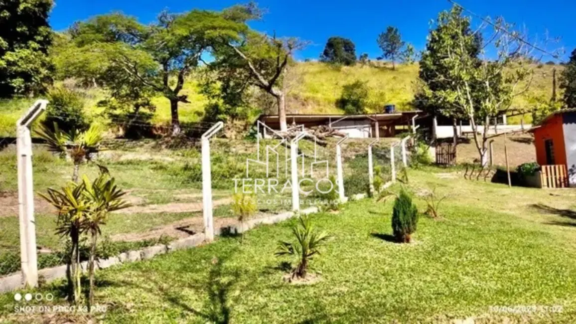 Foto 2 de Chácara com 2 quartos à venda, 70m2 em Iara, Atibaia - SP