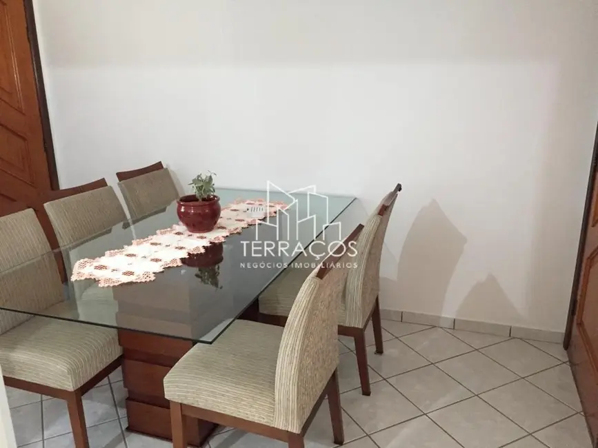 Foto 2 de Casa com 3 quartos à venda, 131m2 em Parque Almerinda Pereira Chaves, Jundiai - SP