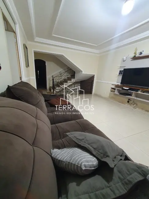 Casa com 4 quartos à venda, 408m2 em Jardim Merci II, Jundiai - SP - imagem 7 Foto 7 de Casa com 4 quartos à venda, 408m2 em Jardim Merci II, Jundiai - SP