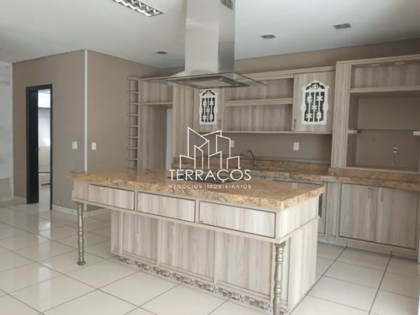 Foto 4 de Sala Comercial à venda, 976m2 em Anhangabaú, Jundiai - SP