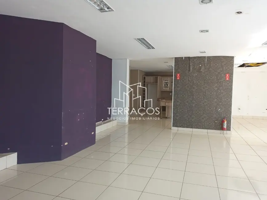Foto 8 de Sala Comercial à venda, 976m2 em Anhangabaú, Jundiai - SP