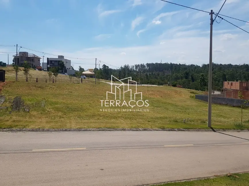 Foto 1 de Terreno / Lote à venda, 843m2 em Medeiros, Jundiai - SP