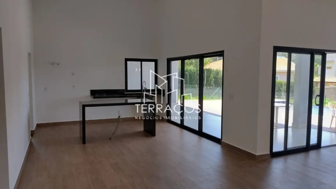 Casa de Condomínio com 3 quartos à venda, 211m2 em Itupeva - SP - imagem 6 Foto 6 de Casa de Condomínio com 3 quartos à venda, 211m2 em Itupeva - SP