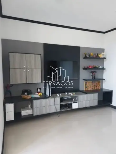 Casa de Condomínio com 4 quartos à venda, 325m2 em Itupeva - SP - imagem 9 Foto 9 de Casa de Condomínio com 4 quartos à venda, 325m2 em Itupeva - SP