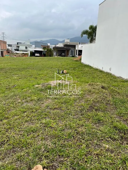 Foto 8 de Terreno / Lote à venda, 250m2 em Jundiai - SP