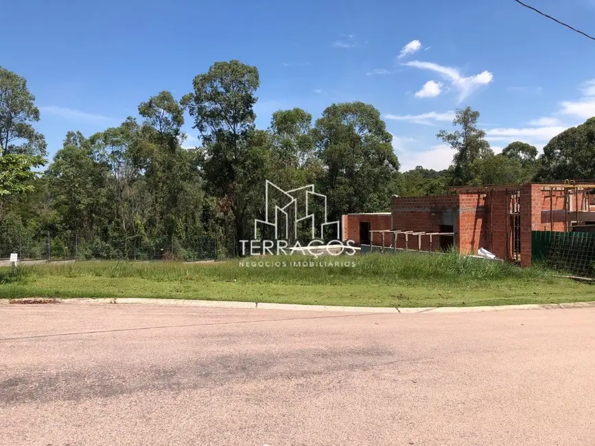 Foto 1 de Terreno / Lote à venda, 860m2 em Medeiros, Jundiai - SP
