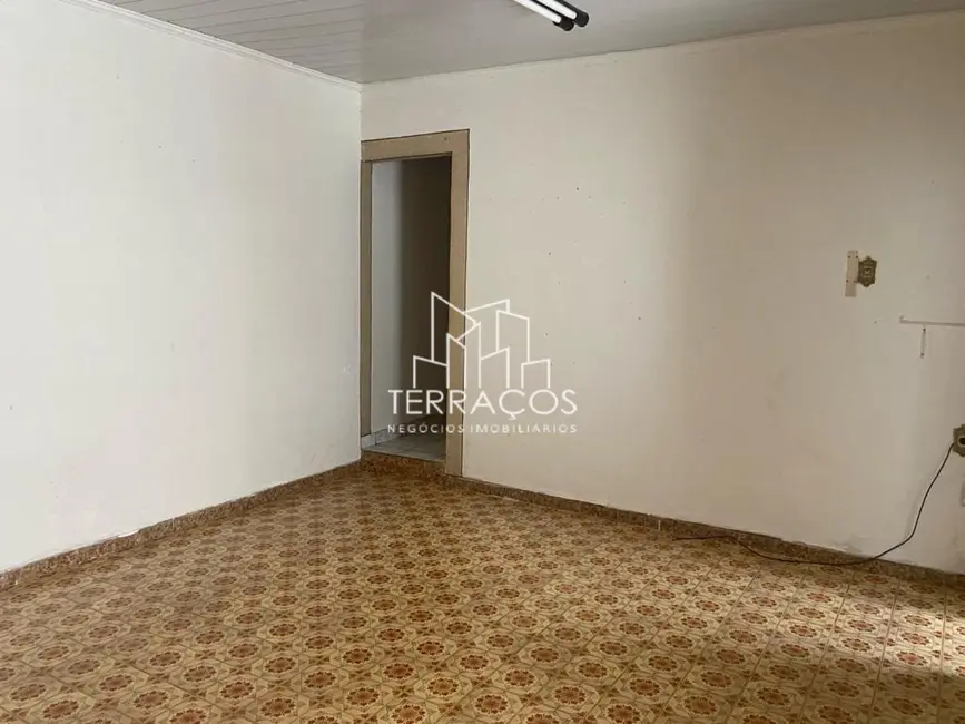 Foto 8 de Casa com 2 quartos à venda, 147m2 em Cidade Santos Dumont, Jundiai - SP