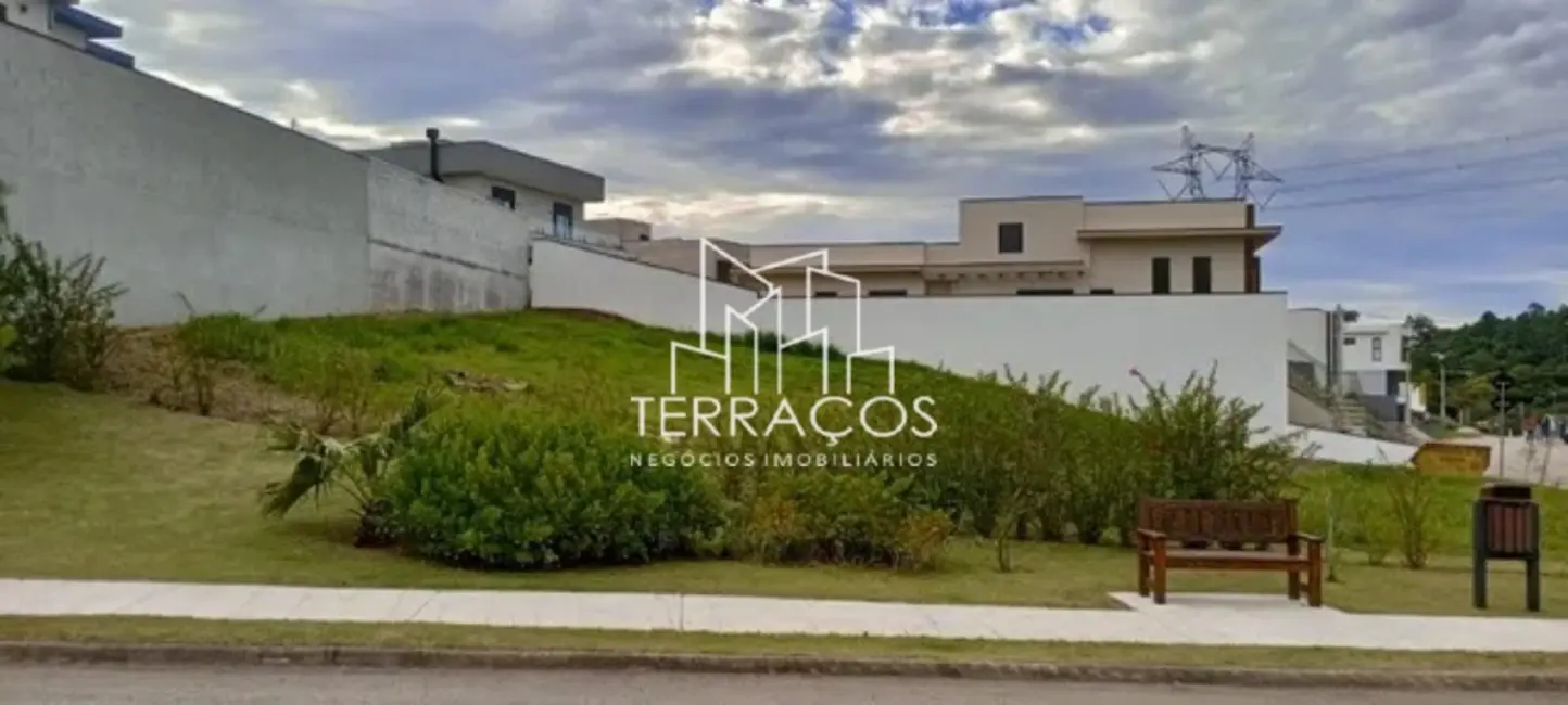 Foto 1 de Terreno / Lote à venda, 370m2 em Jardim Celeste, Jundiai - SP