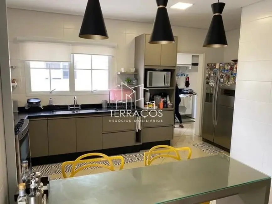 Apartamento com 4 quartos para alugar, 350m2 em Jardim Campos Elísios, Jundiai - SP - imagem 6 Foto 6 de Apartamento com 4 quartos para alugar, 350m2 em Jardim Campos Elísios, Jundiai - SP