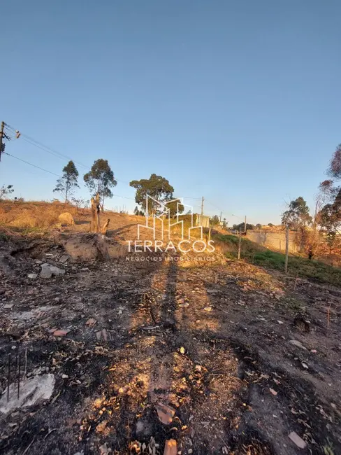Foto 3 de Terreno / Lote à venda, 250m2 em Parque Santana (Botujuru), Campo Limpo Paulista - SP