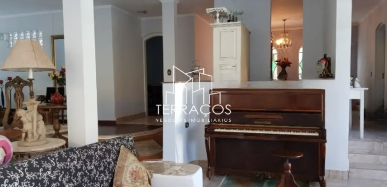 Foto 7 de Casa de Condomínio com 4 quartos à venda, 450m2 em Gramado, Cotia - SP