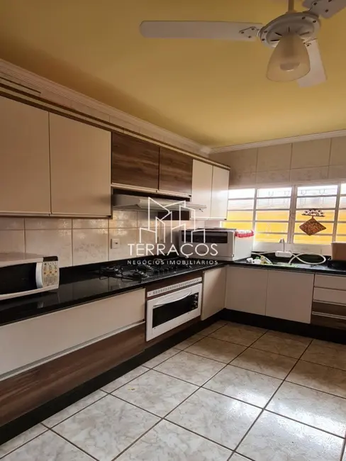 Casa com 2 quartos à venda, 57m2 em Parque Almerinda Pereira Chaves, Jundiai - SP - imagem 5 Foto 5 de Casa com 2 quartos à venda, 57m2 em Parque Almerinda Pereira Chaves, Jundiai - SP