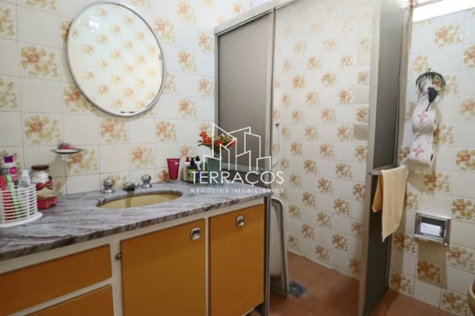 Foto 2 de Sala Comercial com 3 quartos à venda, 219m2 em Jardim Cica, Jundiai - SP