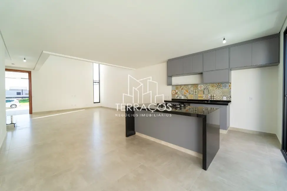 Casa de Condomínio com 3 quartos à venda, 215m2 em Recanto Quarto Centenário, Jundiai - SP - imagem 9 Foto 9 de Casa de Condomínio com 3 quartos à venda, 215m2 em Recanto Quarto Centenário, Jundiai - SP