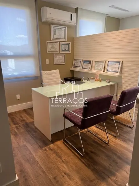 Foto 4 de Sala Comercial à venda, 90m2 em Parque do Colégio, Jundiai - SP