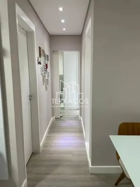 Foto 6 de Apartamento com 2 quartos à venda, 54m2 em Vila Nambi, Jundiai - SP