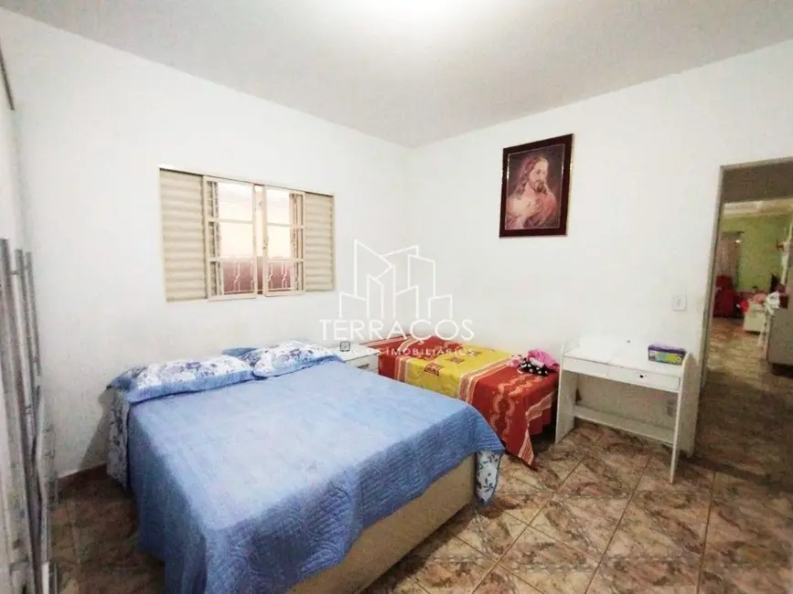 Foto 8 de Casa com 2 quartos à venda, 140m2 em Capela, Vinhedo - SP