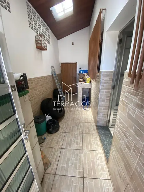 Foto 9 de Casa com 3 quartos à venda, 242m2 em Jundiai - SP