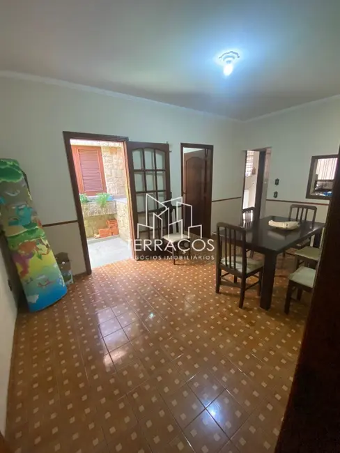 Foto 5 de Casa com 3 quartos à venda, 242m2 em Jundiai - SP