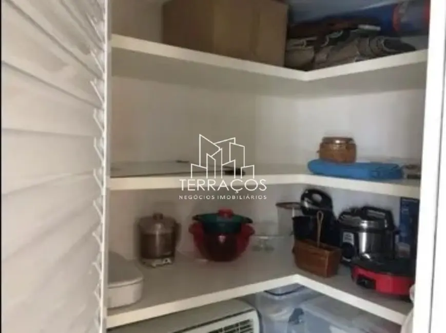 Foto 7 de Casa com 4 quartos à venda, 230m2 em Jardim Pitangueiras I, Jundiai - SP