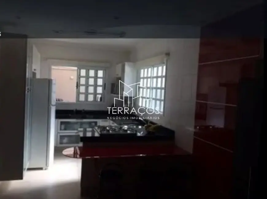 Foto 5 de Casa com 4 quartos à venda, 230m2 em Jardim Pitangueiras I, Jundiai - SP