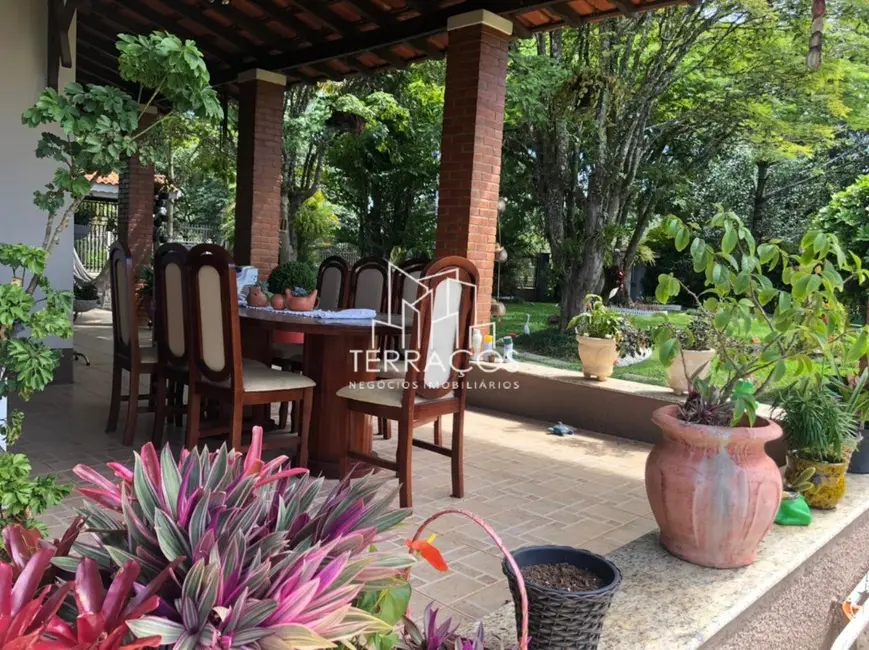 Foto 4 de Chácara com 3 quartos à venda e para alugar, 400m2 em Estância Figueira Branca, Campo Limpo Paulista - SP