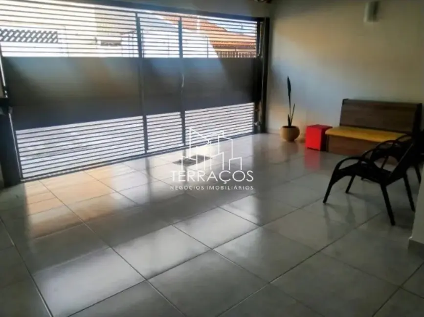 Foto 1 de Casa com 2 quartos à venda, 57m2 em Jundiai - SP