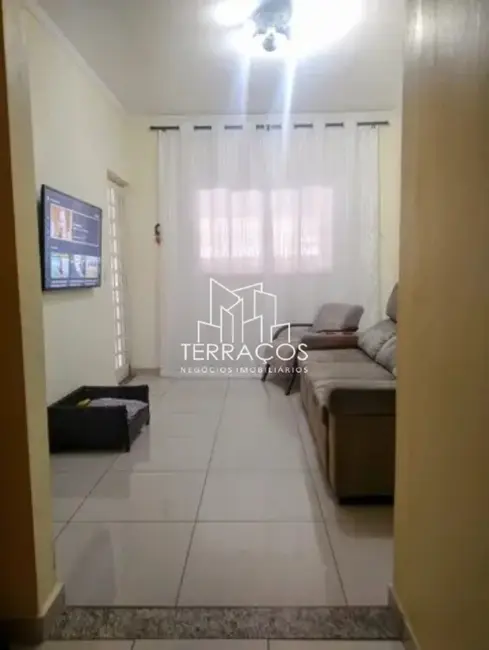 Casa com 2 quartos à venda, 57m2 em Jundiai - SP - imagem 3 Foto 3 de Casa com 2 quartos à venda, 57m2 em Jundiai - SP