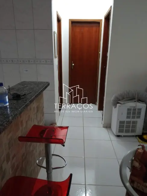Casa de Condomínio com 2 quartos à venda, 54m2 em Itanhaem - SP - imagem 4 Foto 4 de Casa de Condomínio com 2 quartos à venda, 54m2 em Itanhaem - SP