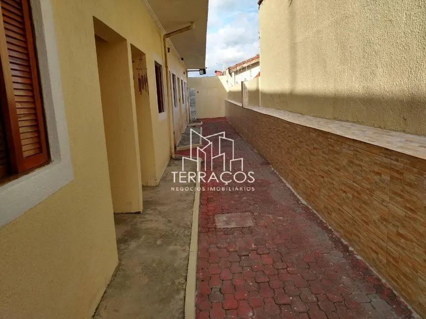 Foto 2 de Casa de Condomínio com 2 quartos à venda, 54m2 em Itanhaem - SP