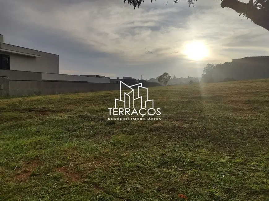 Foto 4 de Terreno / Lote à venda, 2200m2 em Cidade Santos Dumont, Jundiai - SP