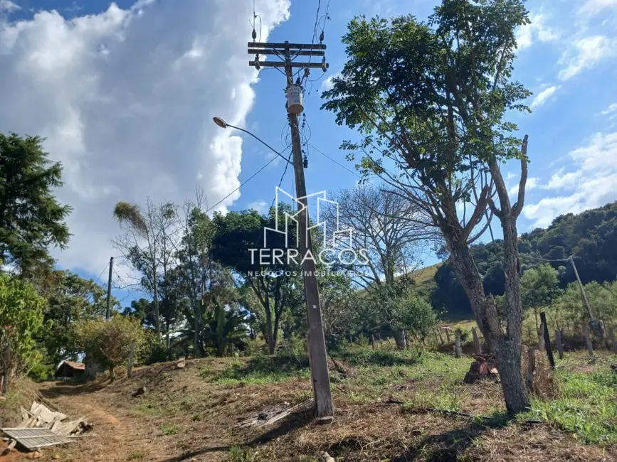 Foto 5 de Terreno / Lote à venda, 2200m2 em Camanducaia - MG