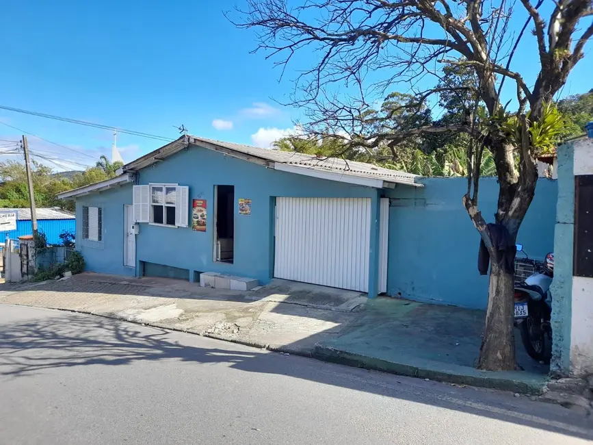 Foto 3 de Casa com 3 quartos à venda, 200m2 em Areias, Sao Jose - SC