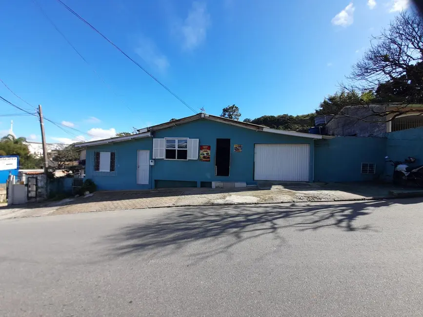 Foto 1 de Casa com 3 quartos à venda, 200m2 em Areias, Sao Jose - SC