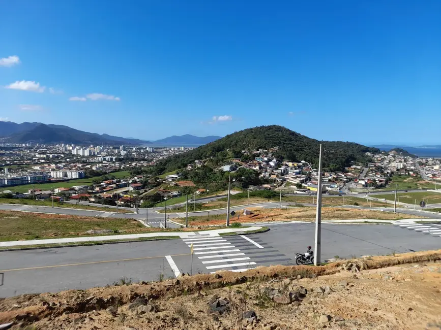 Terreno / Lote à venda, 360m2 em Jardim Janaína, Biguacu - SC - imagem 4 Foto 4 de Terreno / Lote à venda, 360m2 em Jardim Janaína, Biguacu - SC