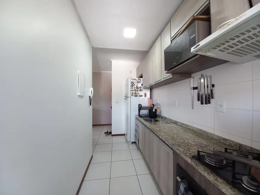 Apartamento com 2 quartos à venda em Praia João Rosa, Biguacu - SC - imagem 3 Foto 3 de Apartamento com 2 quartos à venda em Praia João Rosa, Biguacu - SC