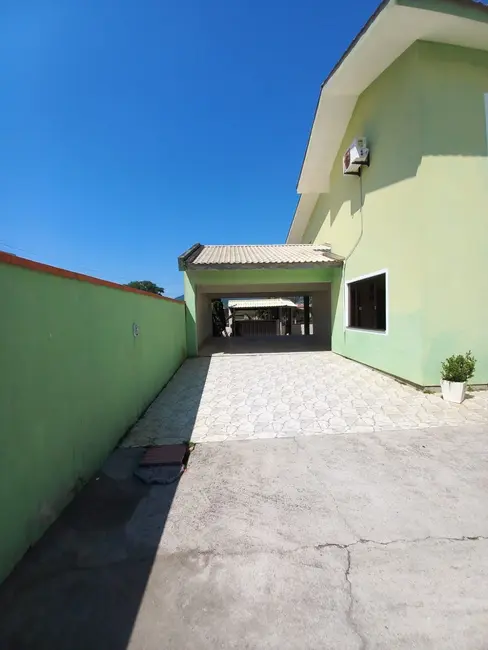 Casa com 3 quartos à venda, 282m2 em Rio Caveiras, Biguacu - SC - imagem 7 Foto 7 de Casa com 3 quartos à venda, 282m2 em Rio Caveiras, Biguacu - SC