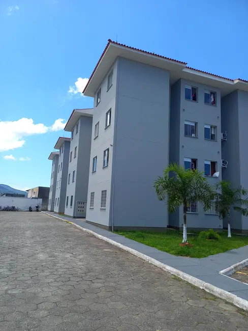 Foto 1 de Apartamento com 2 quartos à venda, 45m2 em Praia João Rosa, Biguacu - SC