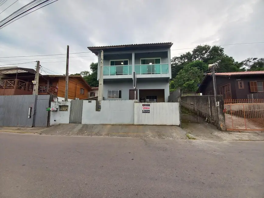 Foto 1 de Casa com 2 quartos à venda, 250m2 em Fundos, Biguacu - SC