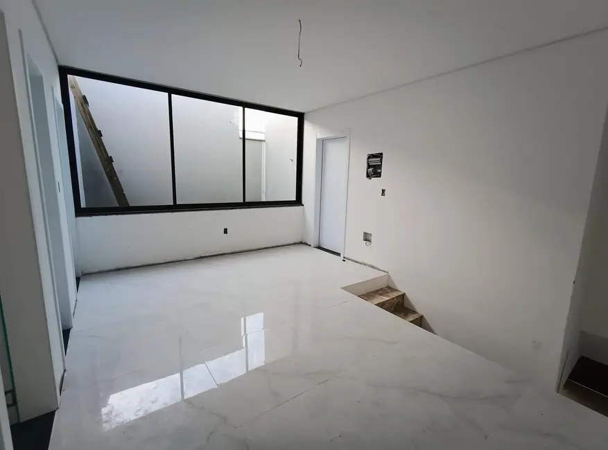 Casa com 3 quartos à venda, 150m2 em Beira Rio, Biguacu - SC - imagem 8 Foto 8 de Casa com 3 quartos à venda, 150m2 em Beira Rio, Biguacu - SC