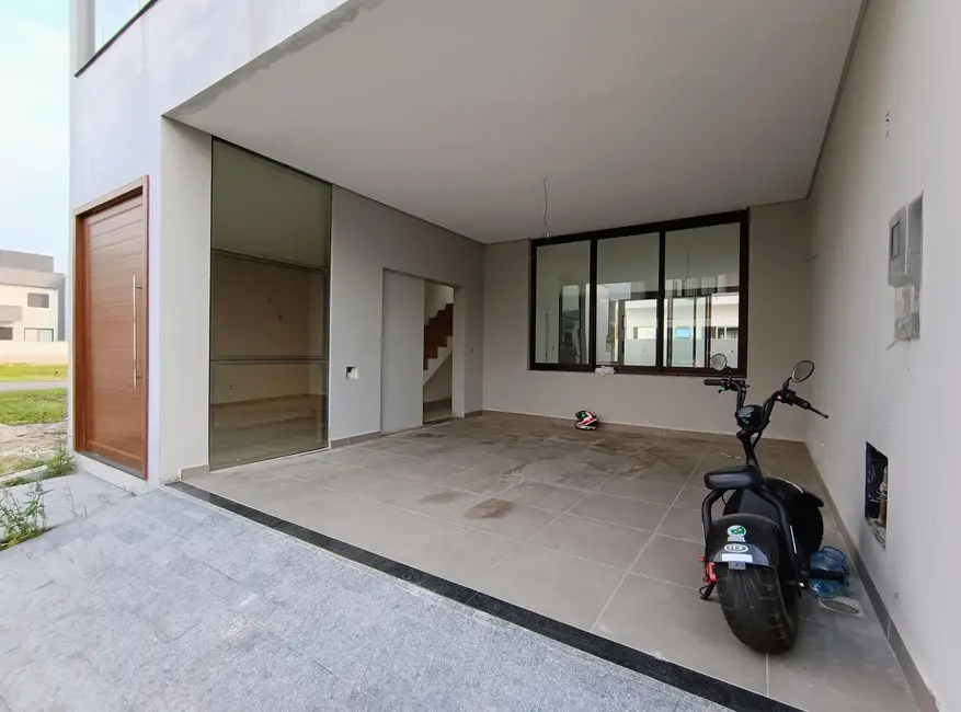 Casa com 3 quartos à venda, 150m2 em Beira Rio, Biguacu - SC - imagem 2 Foto 2 de Casa com 3 quartos à venda, 150m2 em Beira Rio, Biguacu - SC