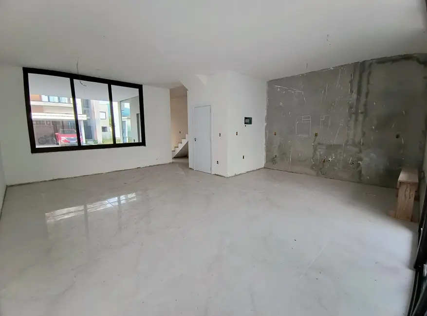 Casa com 3 quartos à venda, 150m2 em Beira Rio, Biguacu - SC - imagem 5 Foto 5 de Casa com 3 quartos à venda, 150m2 em Beira Rio, Biguacu - SC