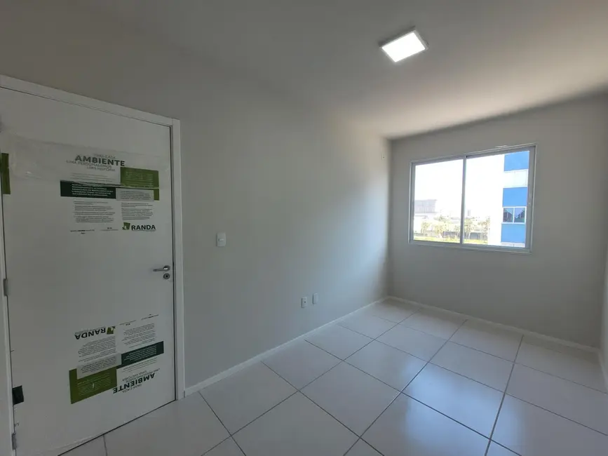 Apartamento com 2 quartos à venda, 49m2 em Praia João Rosa, Biguacu - SC - imagem 4 Foto 4 de Apartamento com 2 quartos à venda, 49m2 em Praia João Rosa, Biguacu - SC