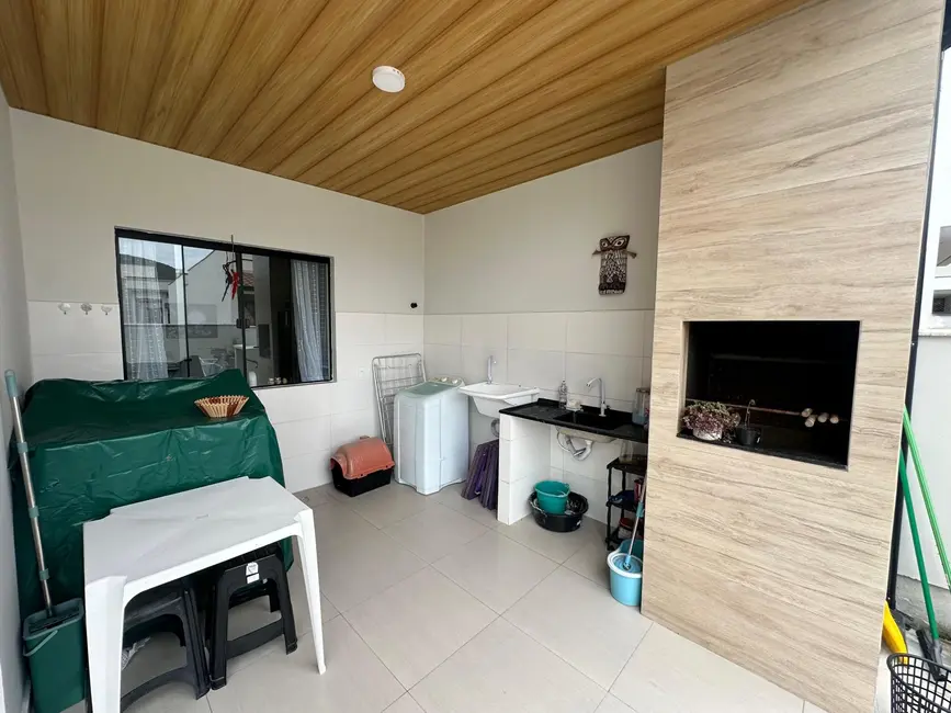 Casa com 3 quartos à venda, 151m2 em Beira Rio, Biguacu - SC - imagem 7 Foto 7 de Casa com 3 quartos à venda, 151m2 em Beira Rio, Biguacu - SC