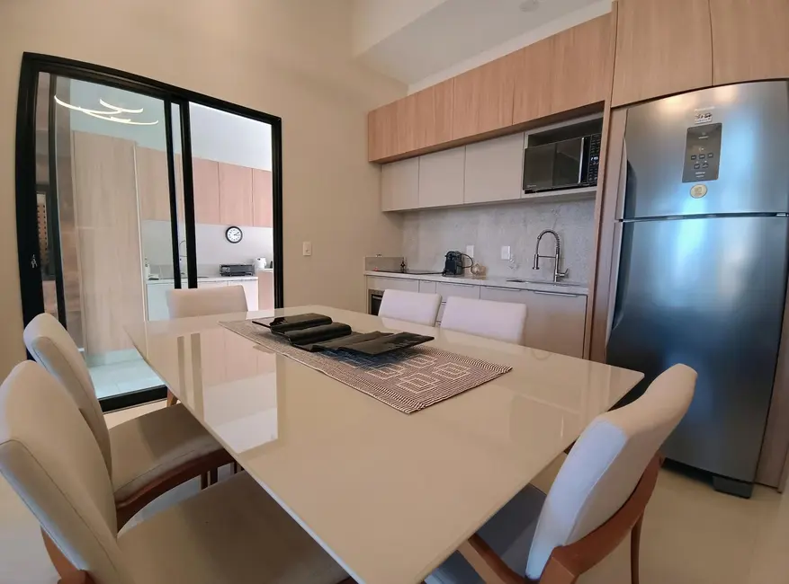 Casa com 2 quartos à venda, 122m2 em Beira Rio, Biguacu - SC - imagem 6 Foto 6 de Casa com 2 quartos à venda, 122m2 em Beira Rio, Biguacu - SC