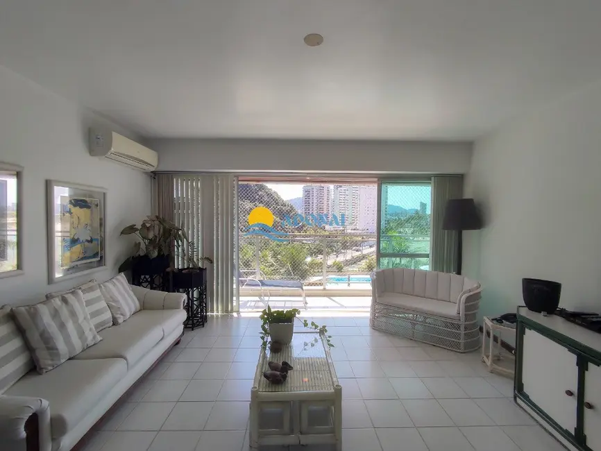 Apartamento com 3 quartos à venda, 160m2 em Pitangueiras, Guaruja - SP - imagem 4 Foto 4 de Apartamento com 3 quartos à venda, 160m2 em Pitangueiras, Guaruja - SP