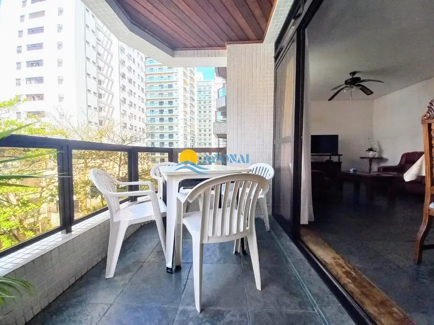 Apartamento com 3 quartos à venda, 135m2 em Pitangueiras, Guaruja - SP - imagem 8 Foto 8 de Apartamento com 3 quartos à venda, 135m2 em Pitangueiras, Guaruja - SP