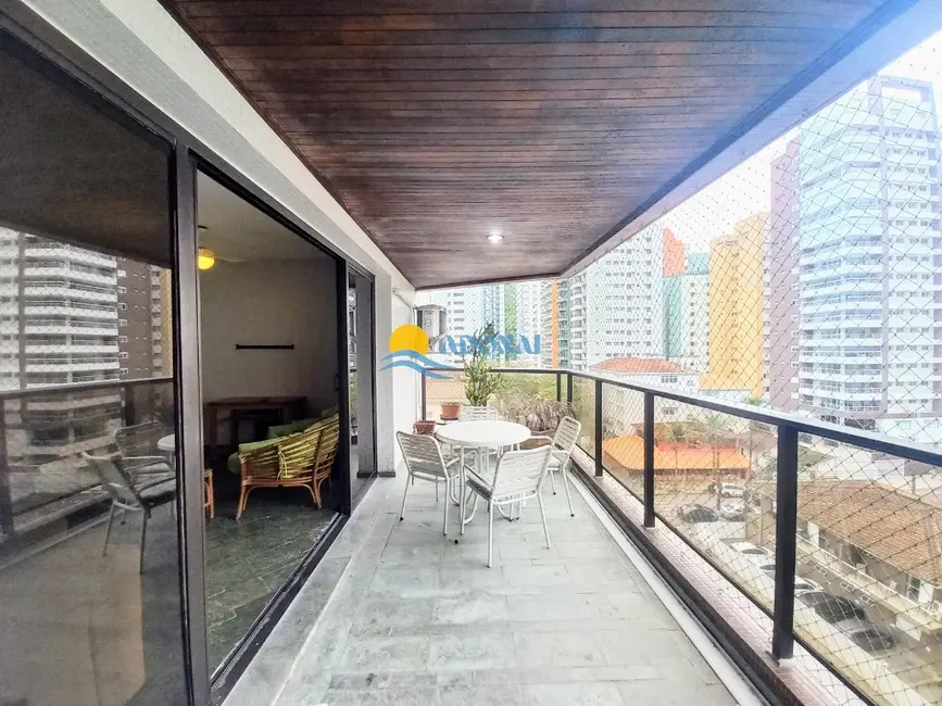 Apartamento com 3 quartos à venda, 130m2 em Pitangueiras, Guaruja - SP - imagem 1 Foto 1 de Apartamento com 3 quartos à venda, 130m2 em Pitangueiras, Guaruja - SP